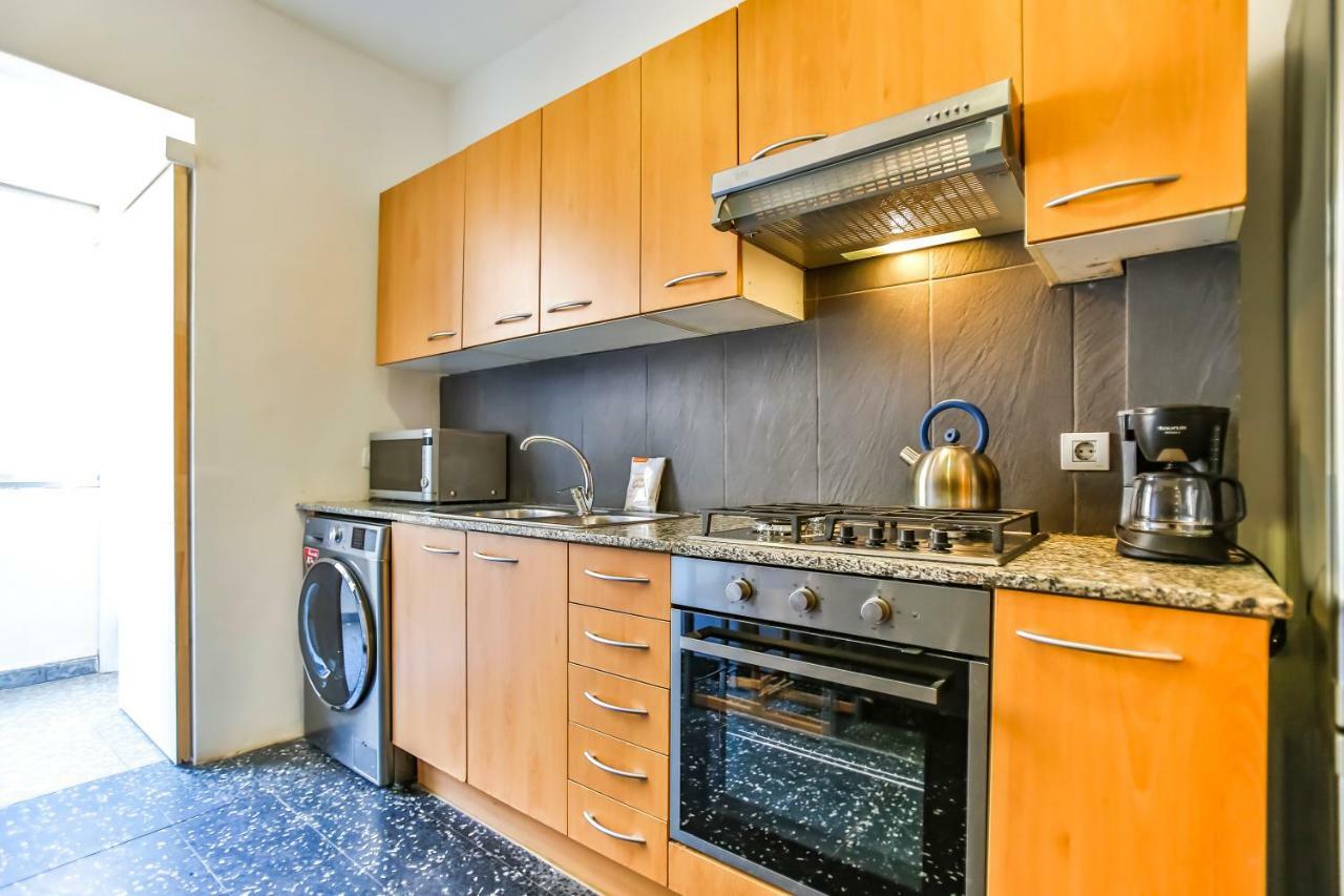 Basic Platja Apartment Barcelona Exterior photo